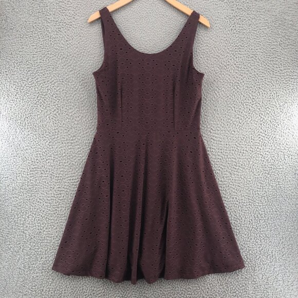 LOFT Dress Womens Small Purple Eyelet Lace Cutout Back Stretch Mini Sleeveless - Picture 1 of 11